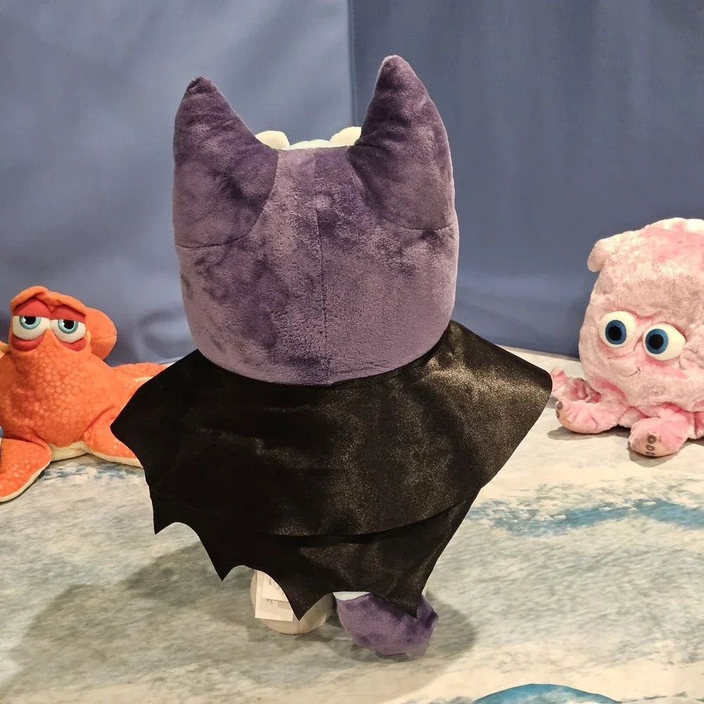 Bluey Vampire Pumpkin Plush Greeter 18